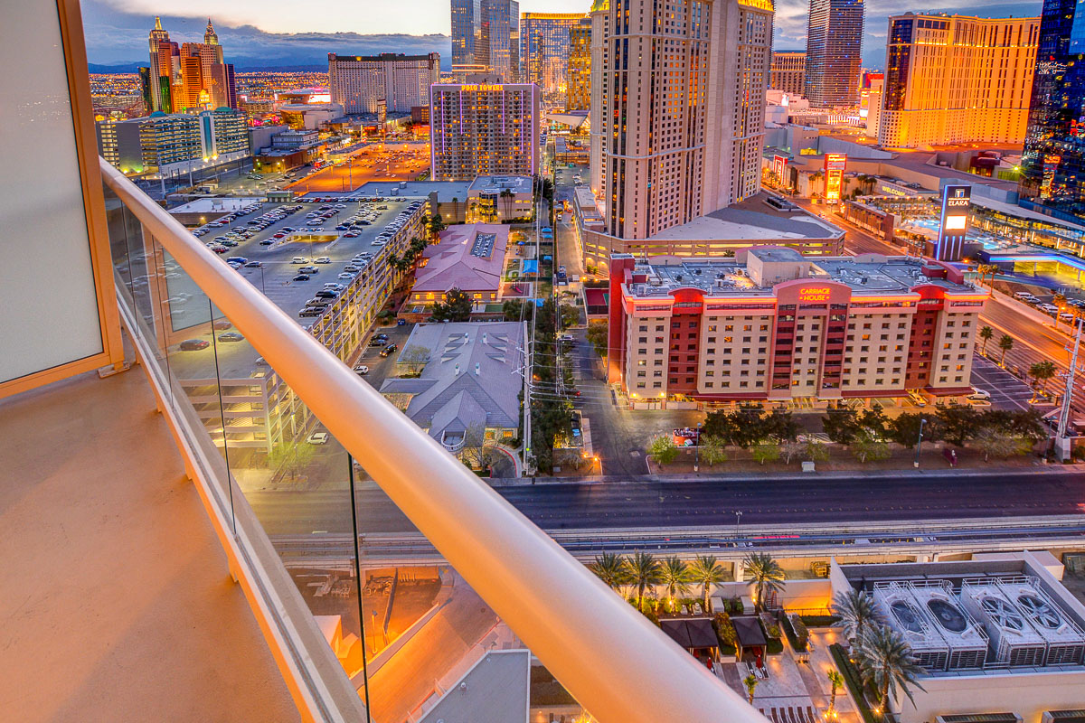 5 TOP THINGS TO CONSIDER WHEN BUYING A LAS VEGAS STRIP HIGH RISE CONDO